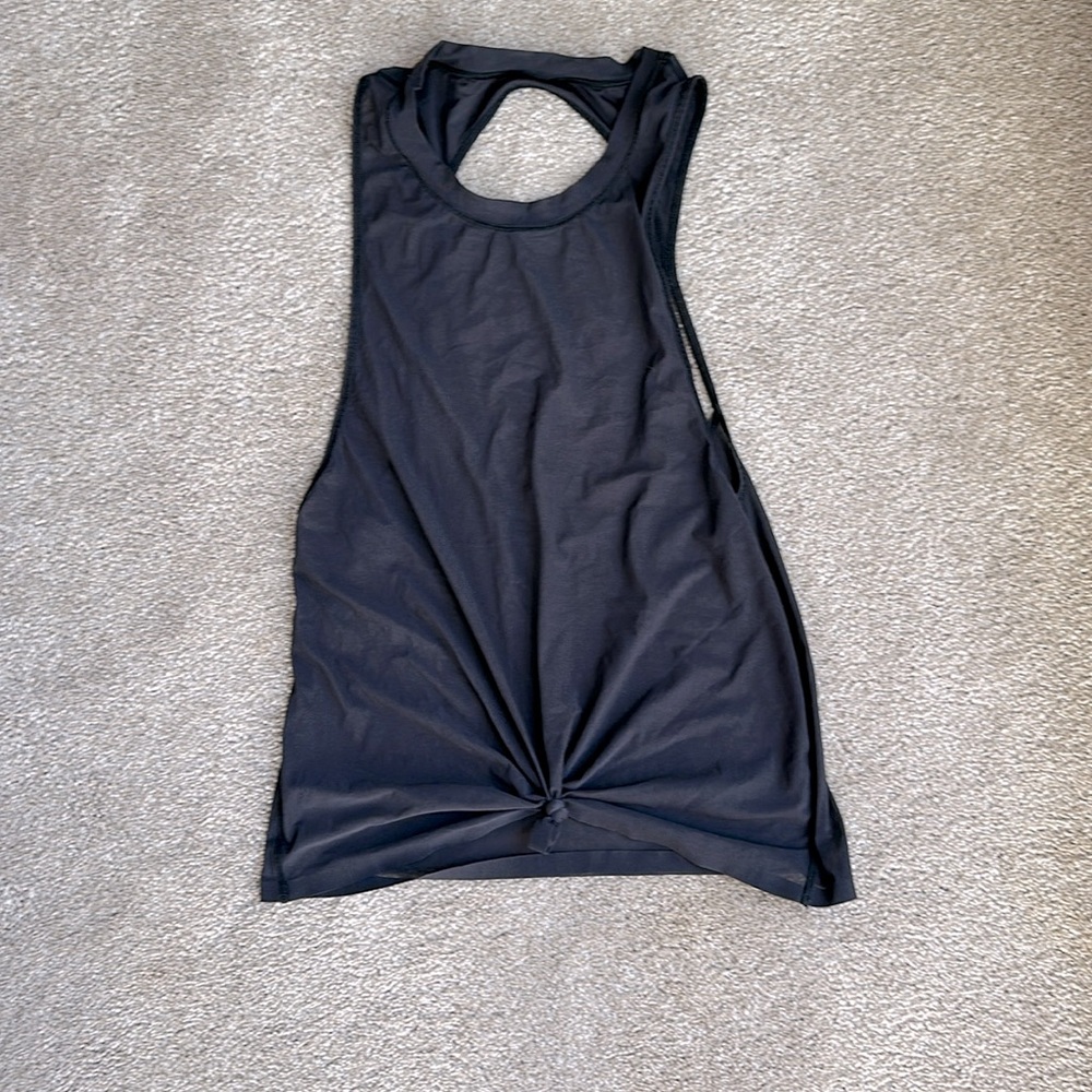 Lululemon tank top